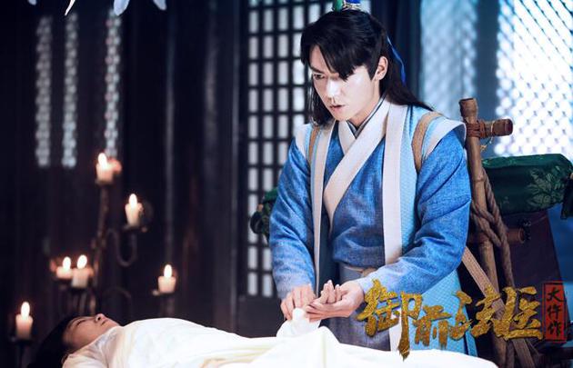 《御前法医大仵作》8.5上线 富帅法医验尸破案|御前法医大仵作|何育骏|周宸佳_新浪娱乐_新浪网