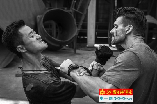 挣翻了！《战狼2》若票房达20亿 吴京可获利近4亿（图） - 1