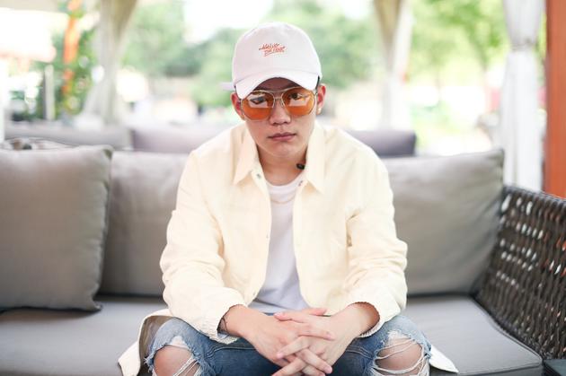 对话PGONE:恋爱或嘻哈?当然选嘻哈 交女友麻烦|吴亦凡|丁飞|pgone_新浪娱乐_新浪网