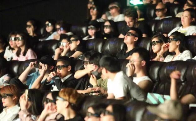 保护未成年!刘昊然捂王俊凯眼不让看王大陆吻