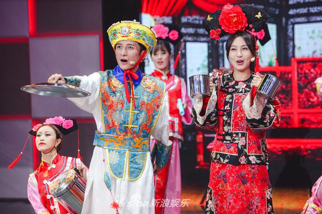 《快乐大本营》李维嘉、李菲儿携锅带碗召开“后勤大会” 