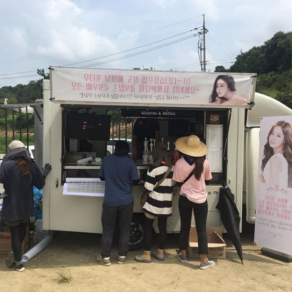 金泰希奉上咖啡车