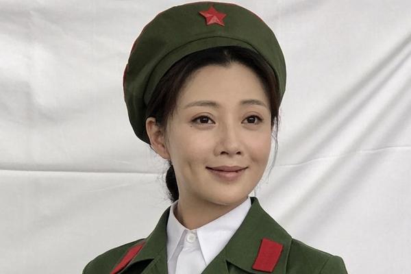 巴萨2013球衣-爱游戏App官方下载入口-爱游戏