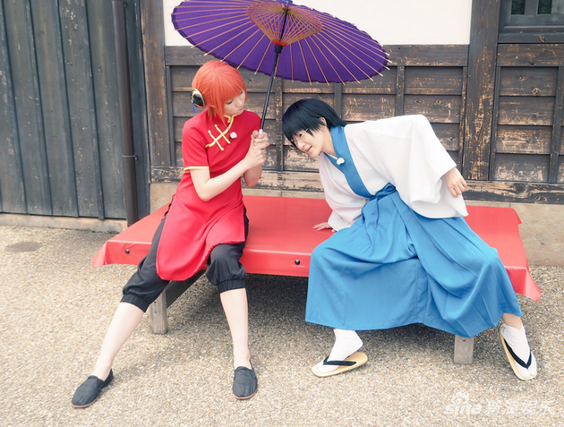 足立梨花cos的神乐和生驹里奈cos的新八
