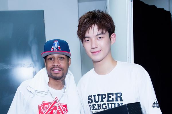 巴特尔放倒奥尼尔-乐鱼app(leyu)官方网站-乐鱼官网