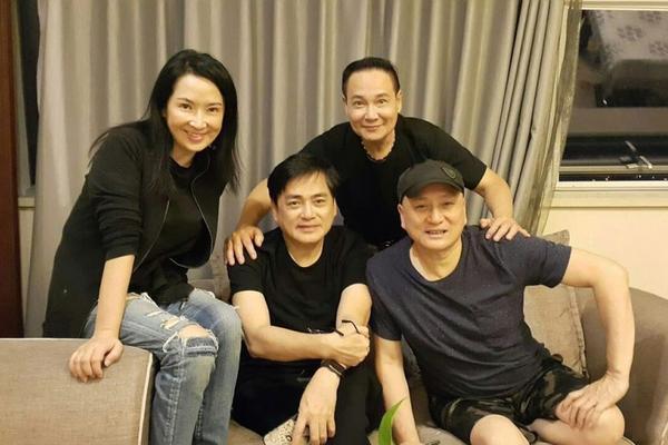 荷兰足球三剑客-乐鱼app(leyu)官方网站-乐鱼官网