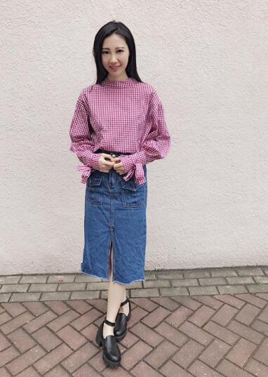 港女歌手出了一首歌就患癌 化疗喉咙开洞惨失