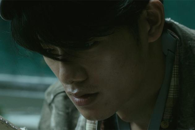 谢治勋《花悸》饰郑问