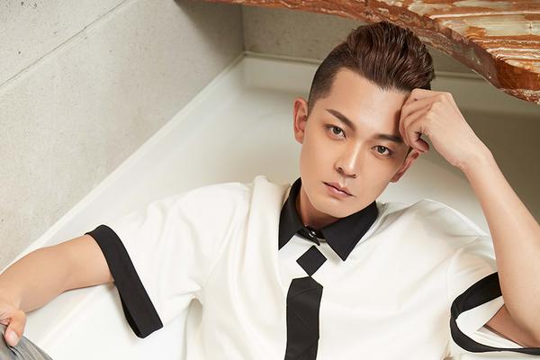 32岁的亨利-爱游戏(ayx)官网网站_ayx.com