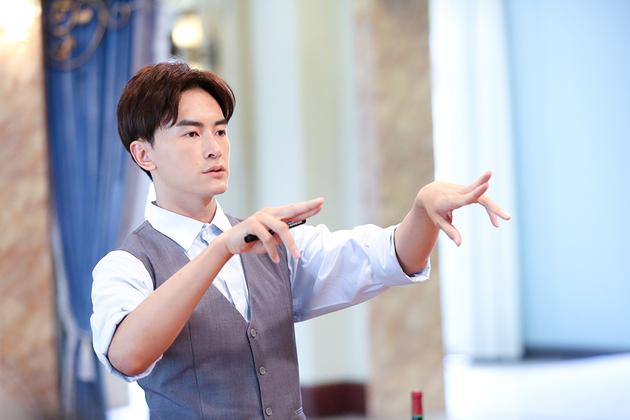 《极速》即将收官 郑元畅挑战高空走钢丝