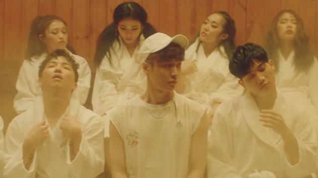 张艺兴《SHEEP》MV