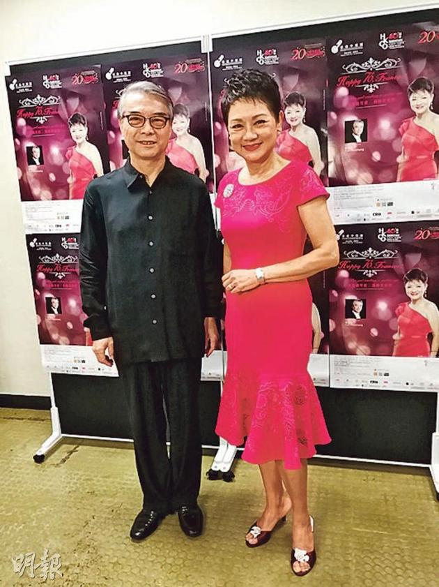 即将70岁的叶丽仪将于11月10日至12日与指挥家阎惠昌合作,在湾仔伊利沙伯体育馆举行音乐会