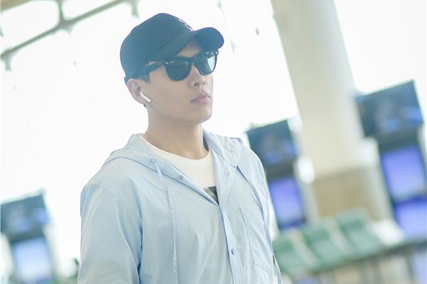 吕克德容-乐鱼app(leyu)官方网站-乐鱼官网