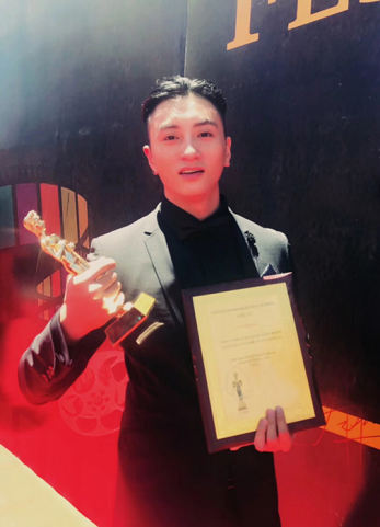 杜珺获得拉巴斯国际电影节最佳男主角奖
