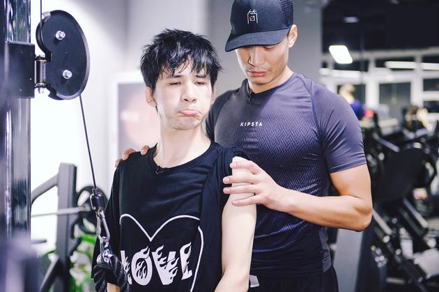 《生活相对论》大张伟杨千嬅李菲儿纷纷抓狂究竟为何？