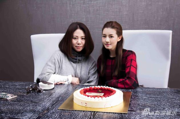 陈语安签约唐人 台湾宅男女神转战内地发展|陈语安|唐人|签约_新浪娱乐_新浪网