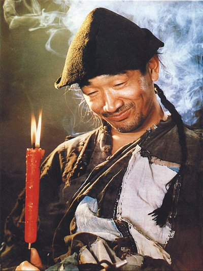 评论:严顺开在让人笑的同时,也让人思索|严顺开|阿Q|春晚_新浪娱乐_新浪网