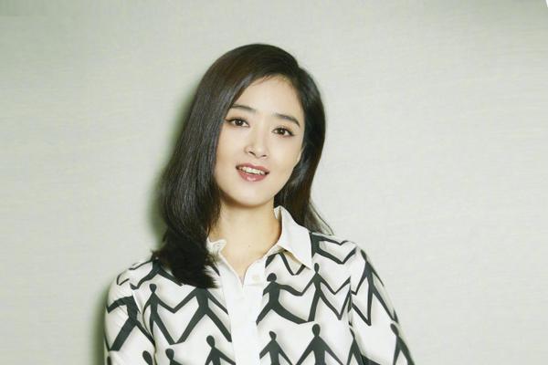 阿迪达斯清风系列-万博体育(官网)官方网站-万博体育app官网下载-ManBetX