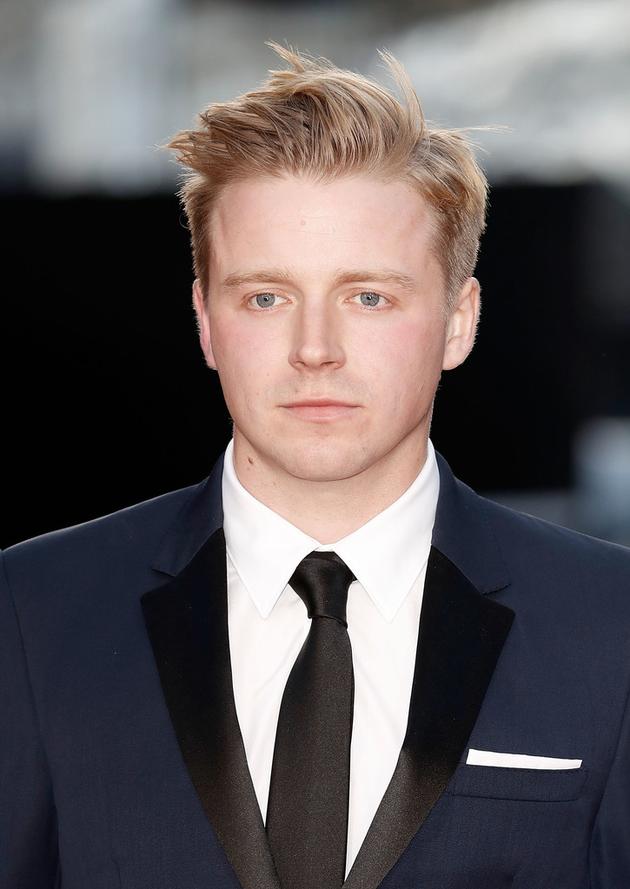 杰克·劳登合作比尔·奈伊演喜剧 大喜哥导演首秀|敦刻尔克|杰克·劳登|比尔·奈伊_新浪娱乐_新浪网