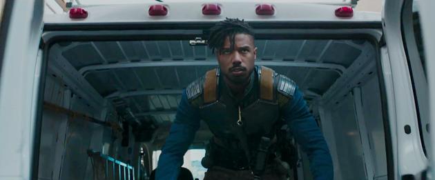 揭秘漫威新片《黑豹》新预告:吸猫使我快乐!|黑