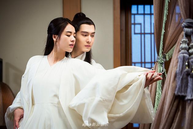 盛一伦新剧演纨绔公子:玩猫玩鸟玩色子|盛一伦