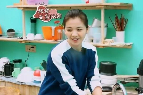 阿迪达斯清风系列-乐鱼体育(LEYU)中国官网-app登录入口