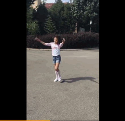 森碟侧手翻