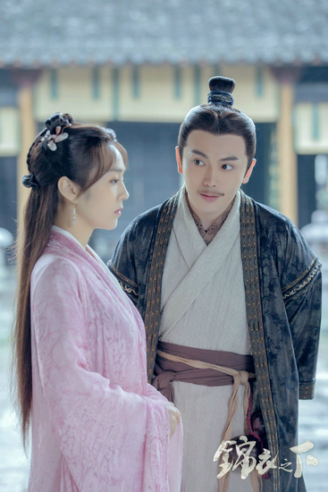 李亭哲《锦衣之下》饰丐叔