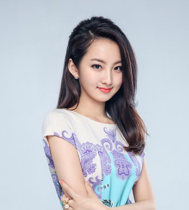 90后财经主播江予菲:我就是个敬业的年轻人