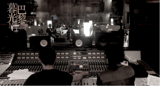 丁可演绎《暮光巴黎》国际版插曲The Perfect Day|国际版|暮光巴黎|丁可_新浪娱乐_新浪网