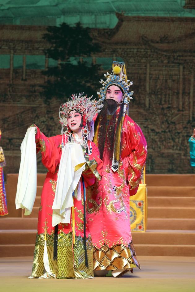 第一本《钗盒情定》唐明皇:倪徐浩,杨贵妃:罗晨雪
