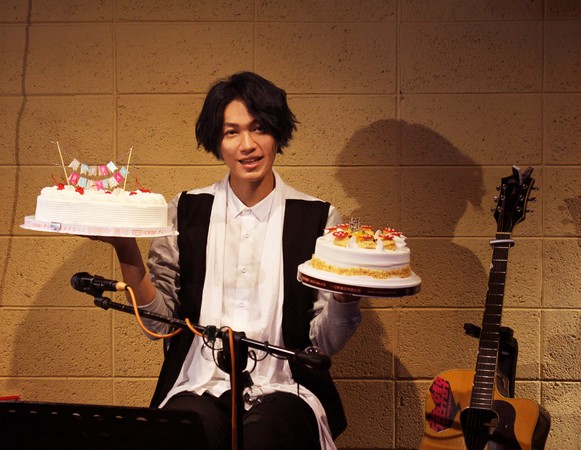 黄少谷曾欠债44万元 表哥怪兽立刻拿出11