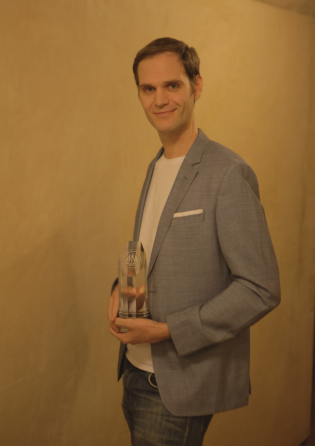 《时光沧海》获好莱坞音乐传媒奖 迪玛希晒喜