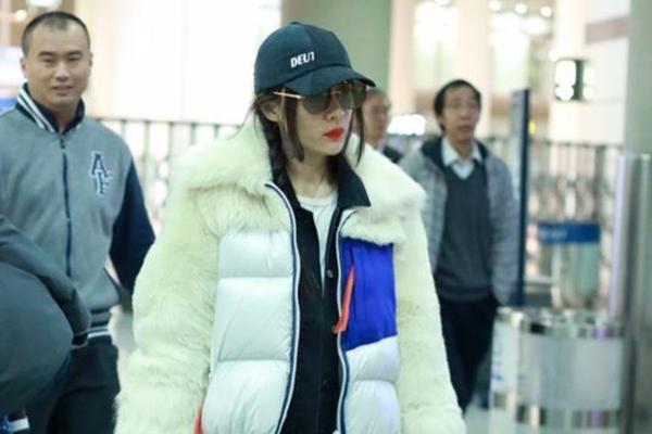 阿斯顿维拉vs曼联-爱游戏APP（中国）官方网站下载_AIYOUXI体育