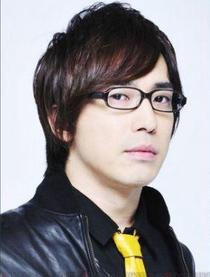 安元洋贵
