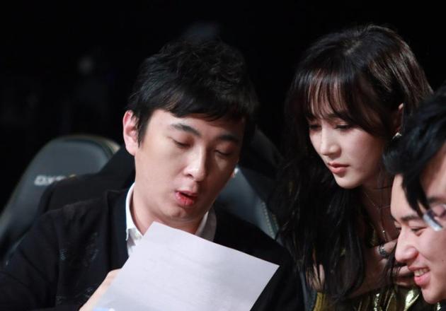 王思聪旗下艺人孟佳韩国拍MV受伤 送医后继续拍摄|孟佳|受伤|王思聪_新浪娱乐_新浪网