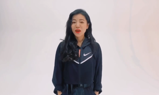 丁当为毕业生加油打气