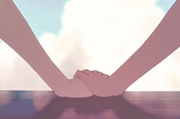 在结婚后也在个人社交网站留言:“Love keeps us strong (爱令我们坚强)#lovewins”。