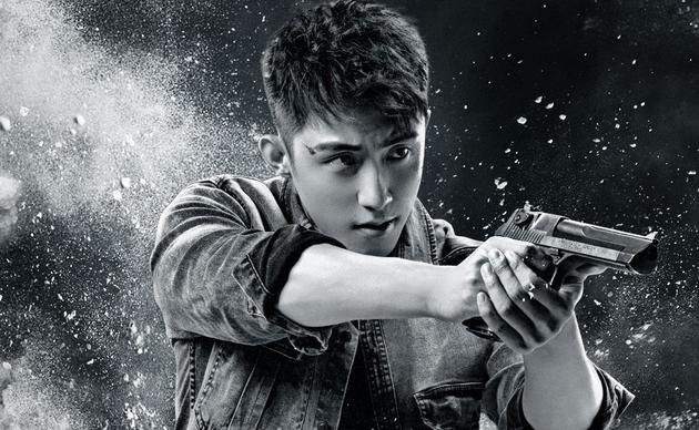 《破冰行动》取材真实缉毒重案 黄景瑜持真枪上阵