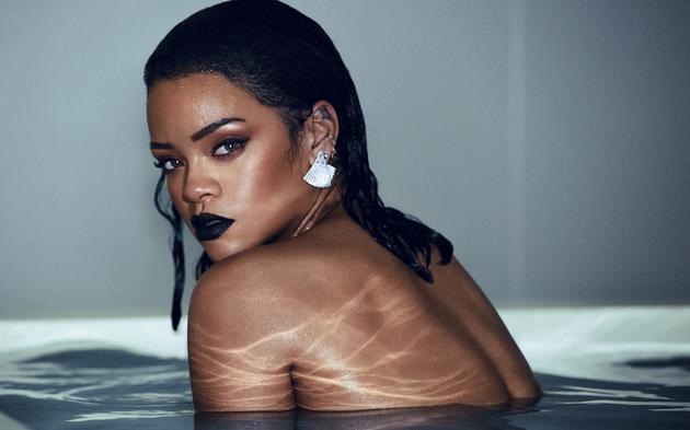 福布斯将蕾哈娜(Rihanna)评为了世界上目前最富有的女歌手