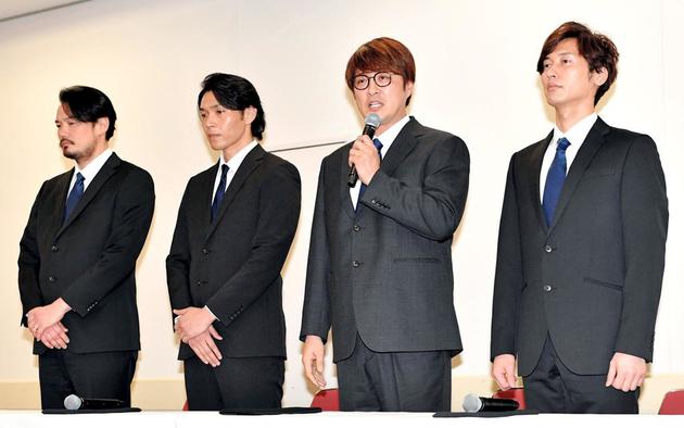 纯烈组合左起小田井凉平、白川裕二郎、酒井一圭、后上翔太出席记者见面会