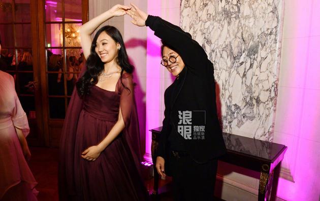 Jane受邀參加巴黎名媛舞會 攝影:Yunling Fang