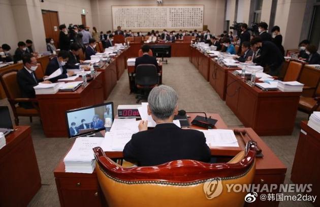 韓國國會法制司法委員會召開全體會議