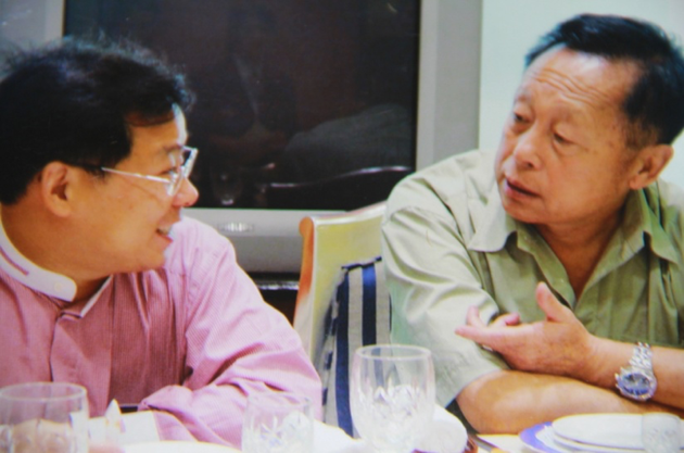 黃一鶴、張明敏20年後再相聚,有嘮不完的心裏話。