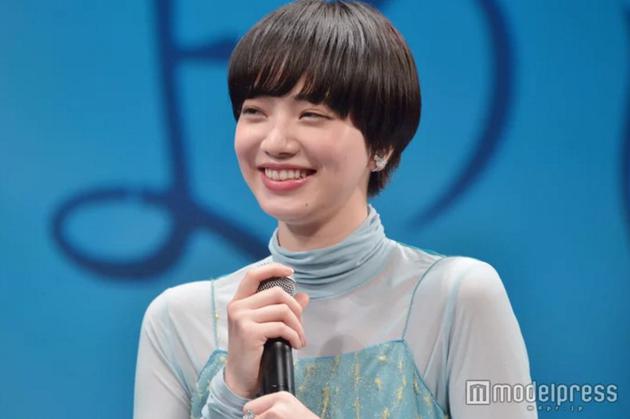 小松菜奈 山本舞香、小松菜奈に“態度悪すぎ事件”の原因は伊藤健太郎だった？共演NGは確実か