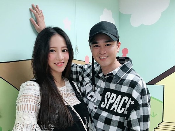 胡睿儿一夜情过程曝光 监视器拍到跨坐身上