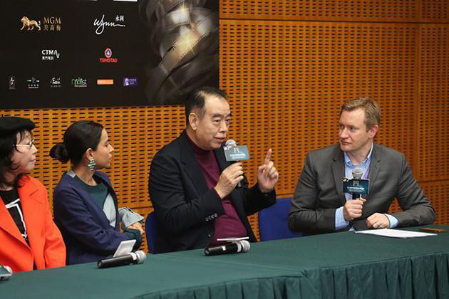 陈凯歌寄语新晋导演。