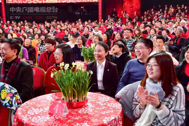 2019央视春晚语言类节目惊喜连连 歌舞类大胆创新