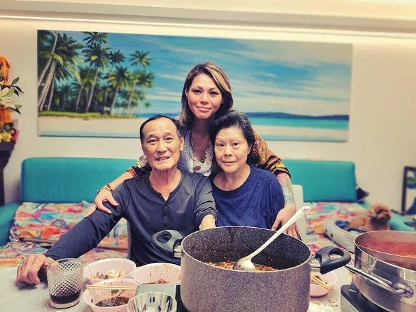 曾经风流!77岁老打星陈惠敏申请注册结婚