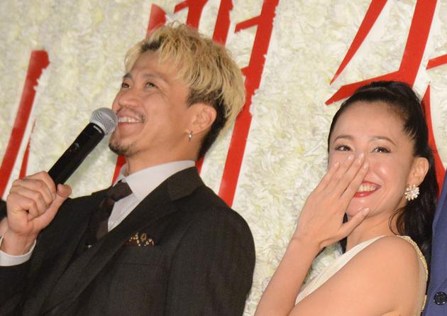 《人间失格》首映仪式 小栗旬希望自己不要被讨厌